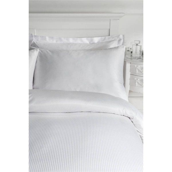 Catherine Lansfield 300TC Satin Stripe White Duvet Set Double - Image 2