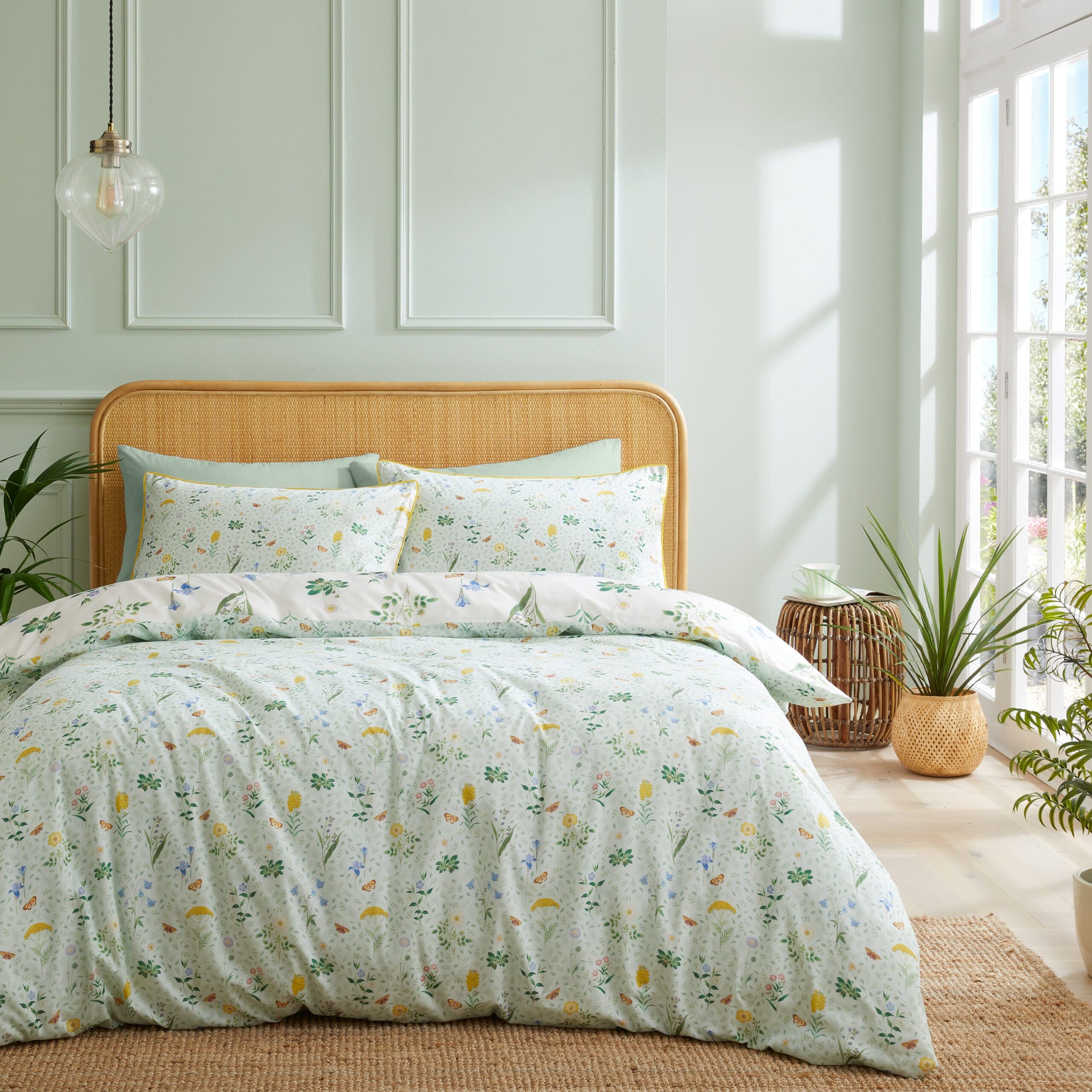 RHS Botanical Cottage Garden Duvet Set Superking - Image 2
