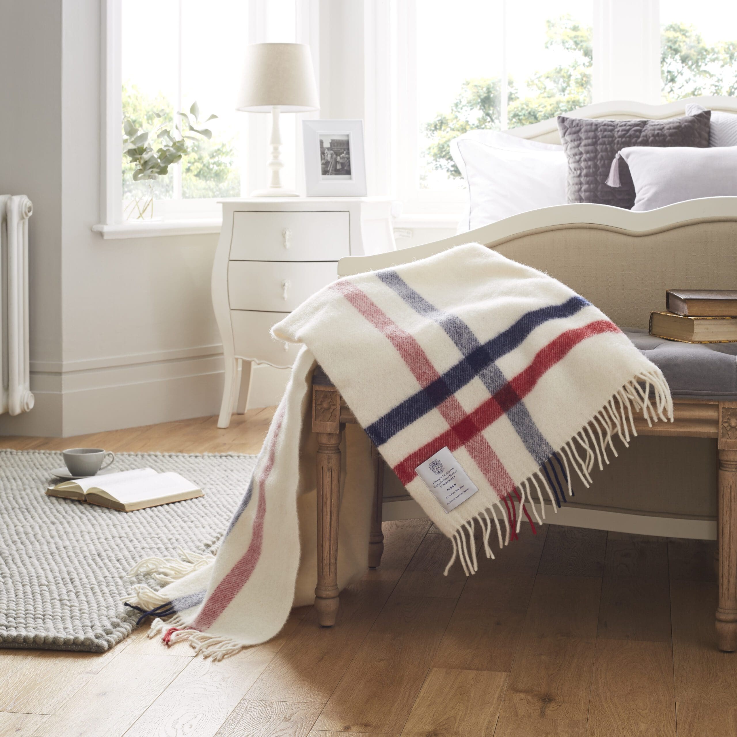 John Atkinson by Hainsworth Pure Wool Throw – Albion