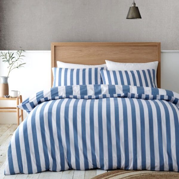 Catherine Lansfield Cove Stripe Blue Duvet Set King - Image 2