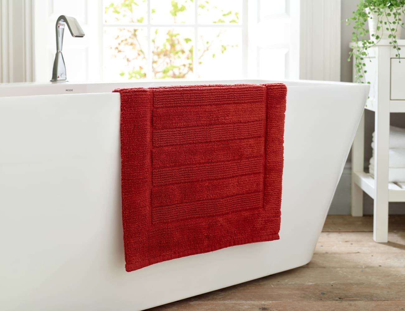 Deyongs Bliss Paprika Bath Mat