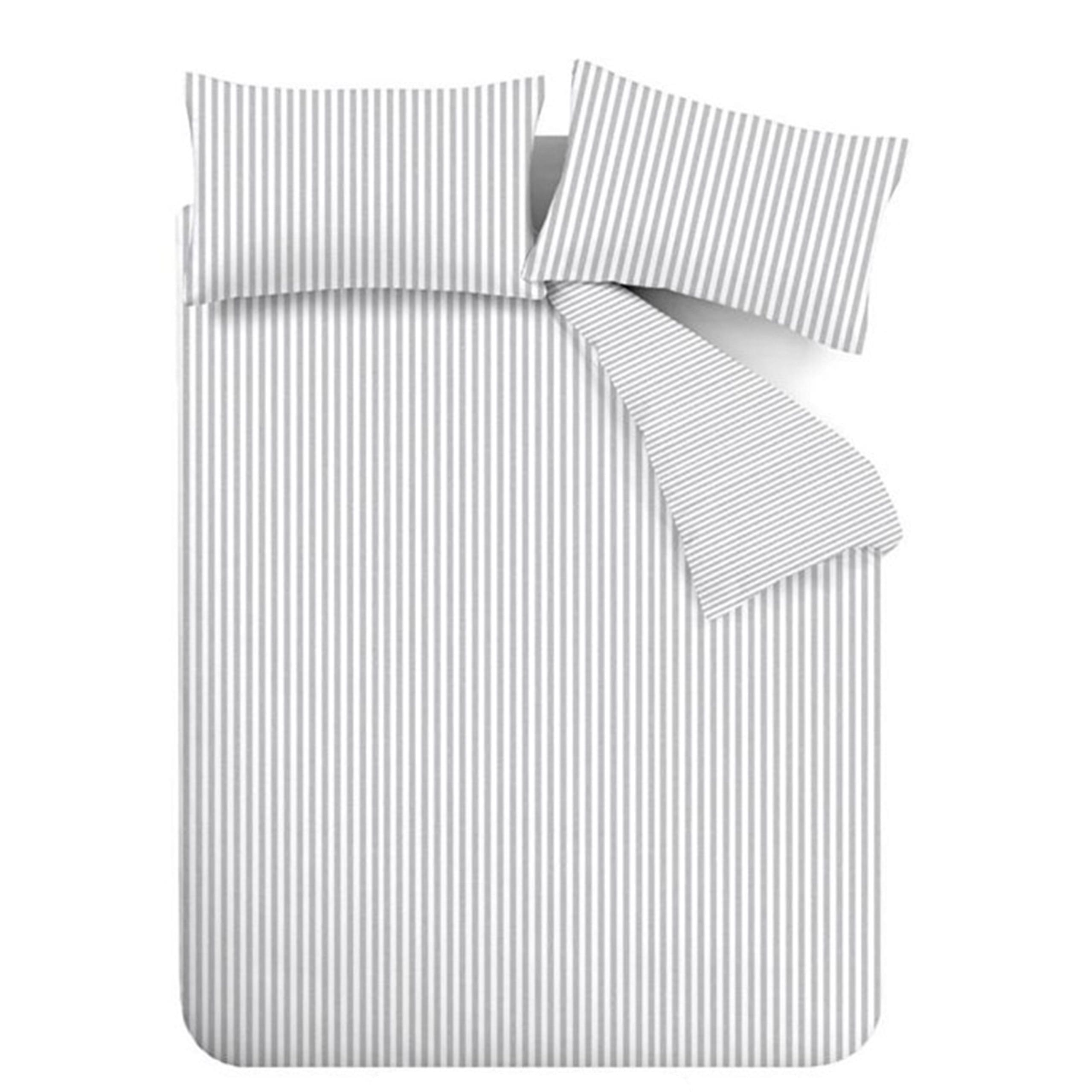 Catherine Lansfield Brushed Stripe Silver Duvet Set Single - Image 4
