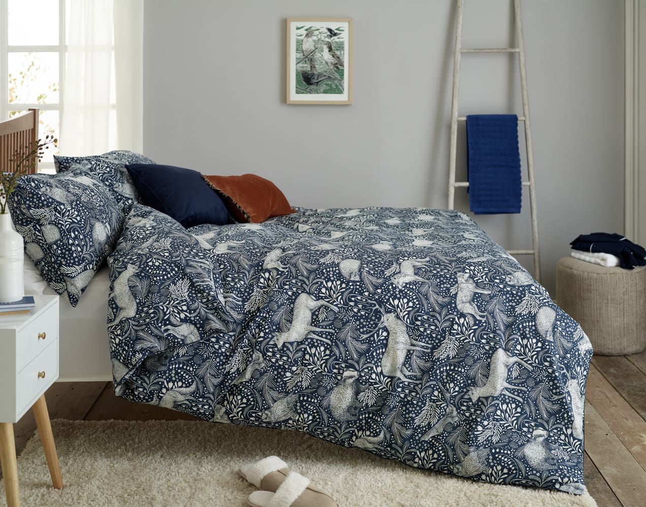 Deyongs Woodland Folk Navy Duvet Set King - Image 2