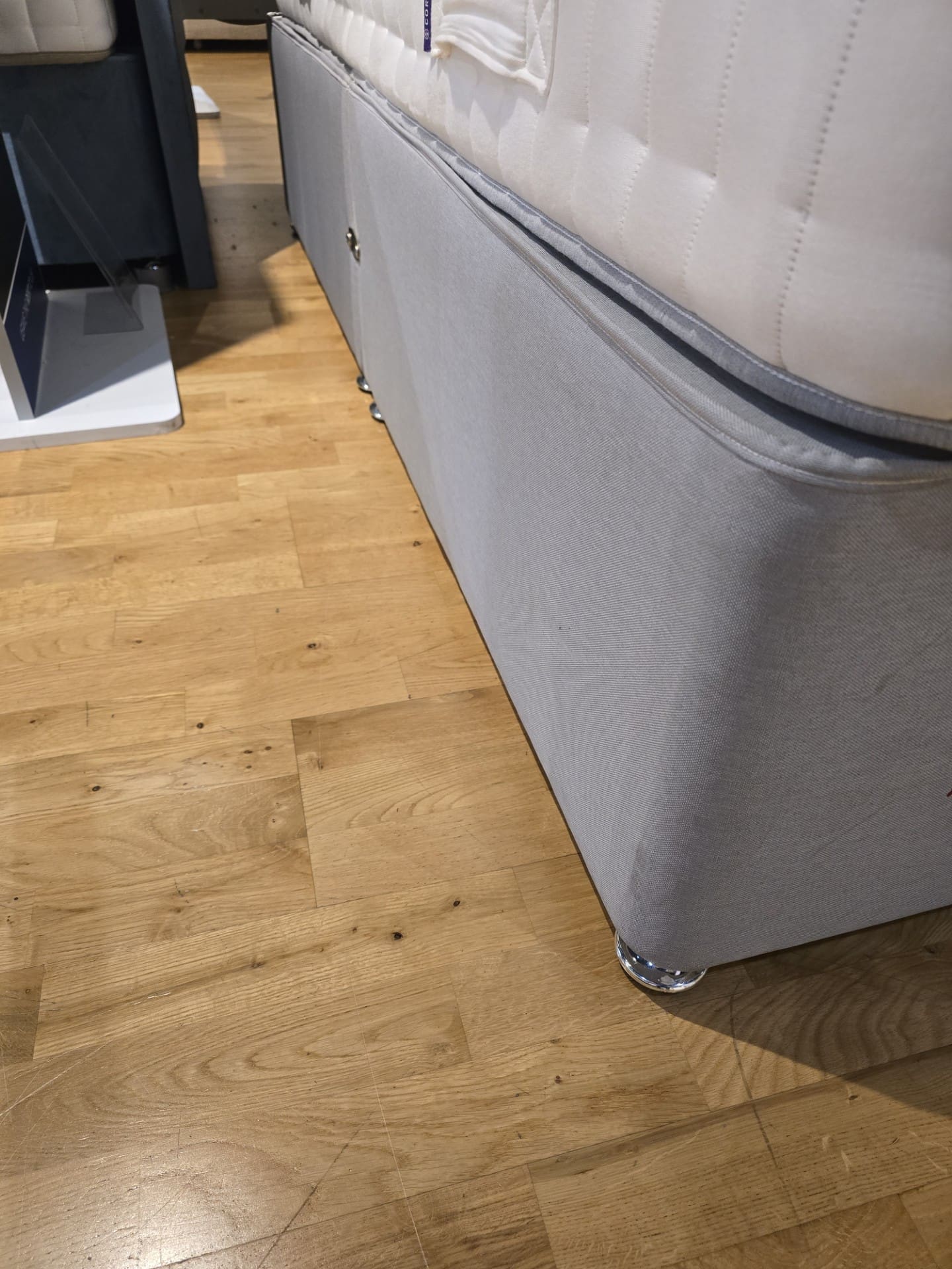 Ex Display Harrison Spinks King Bronze Ortho 3500 Mattress, Sleepeezee Divan Base and Headboard - Image 5