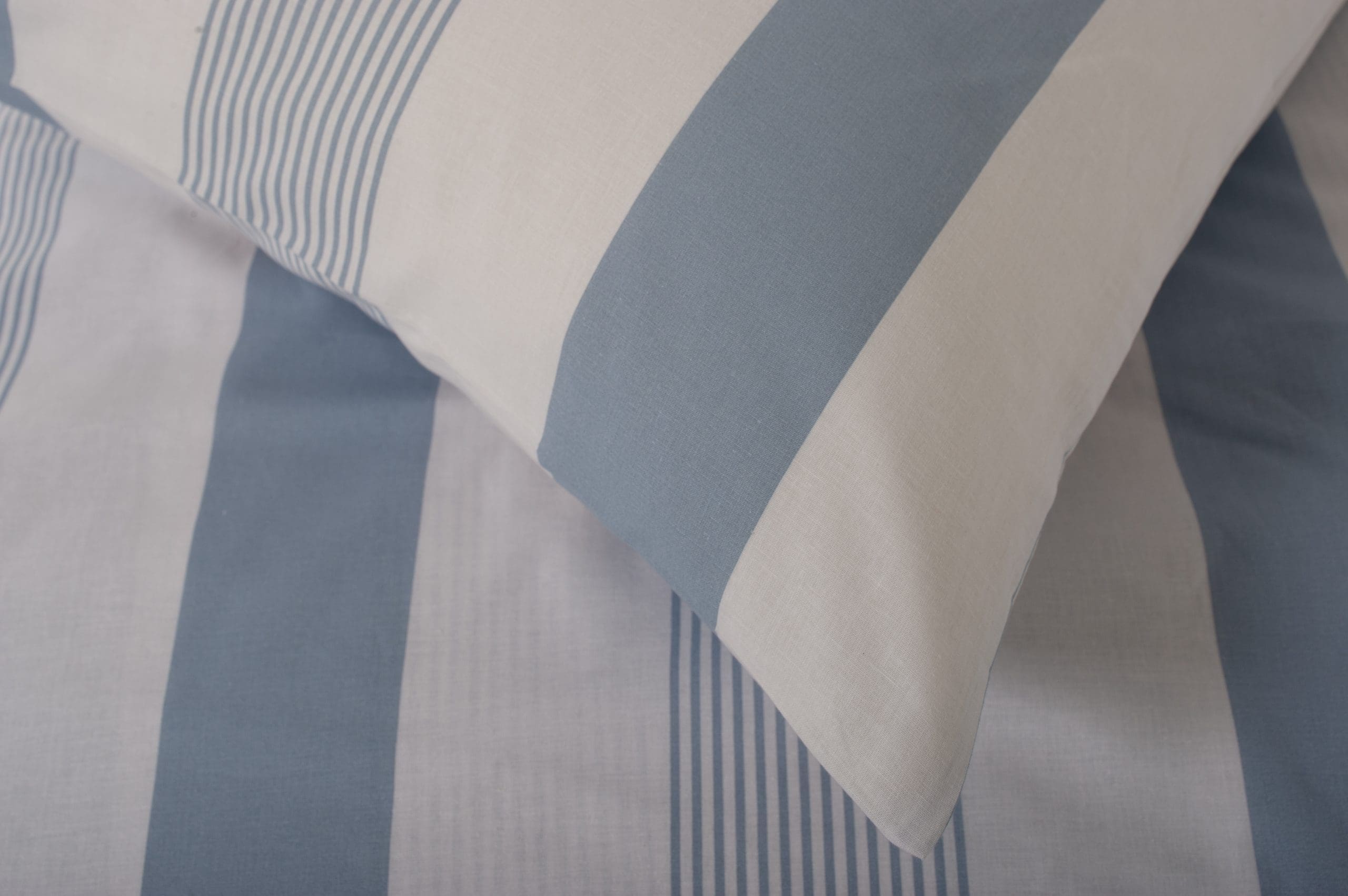 The Lyndon Company Next Level Duvet Set in Fog - Image 4